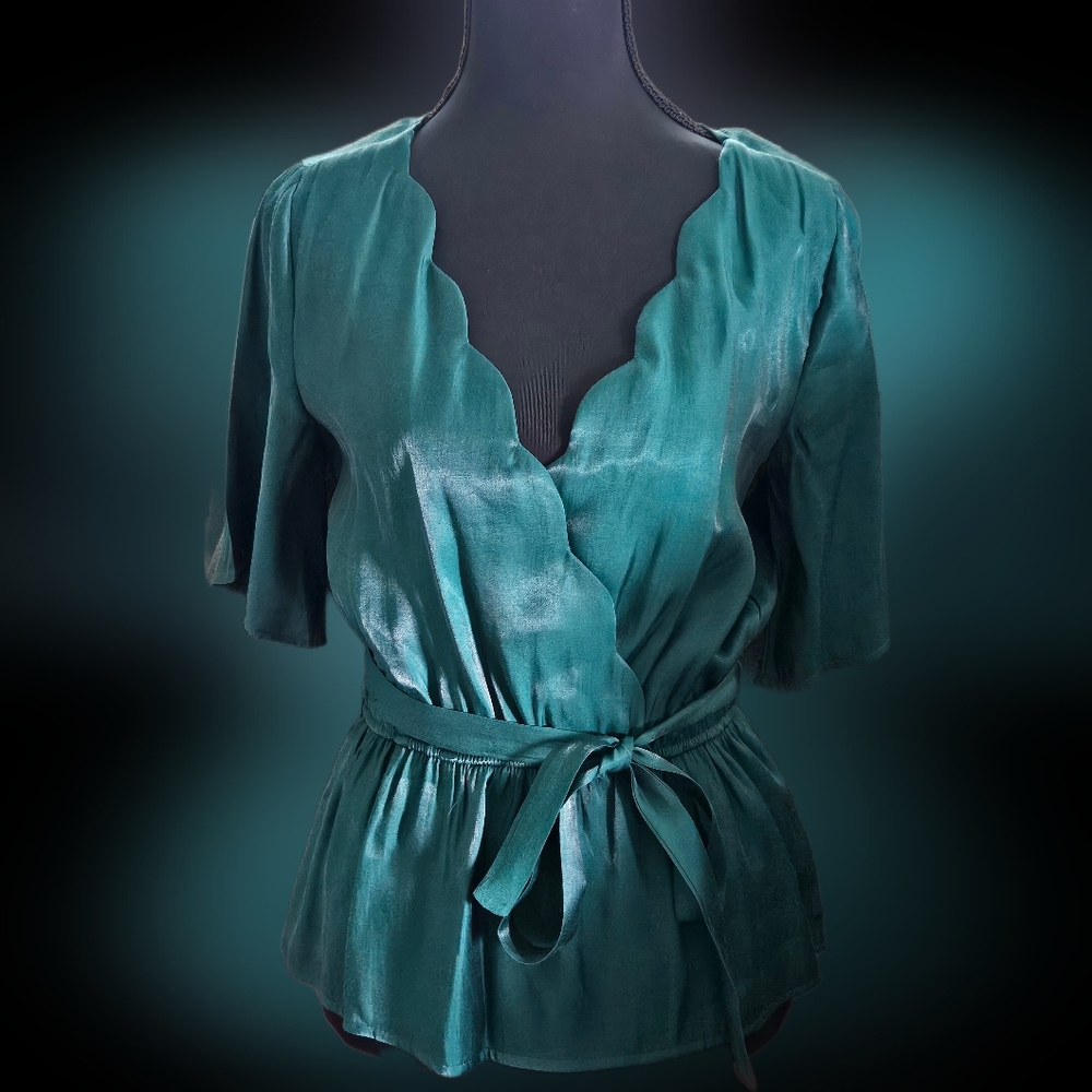 TRIXXI Scalloped V-Neck Peplum Satin Wrap Top Shimmering Teal Green Sz S